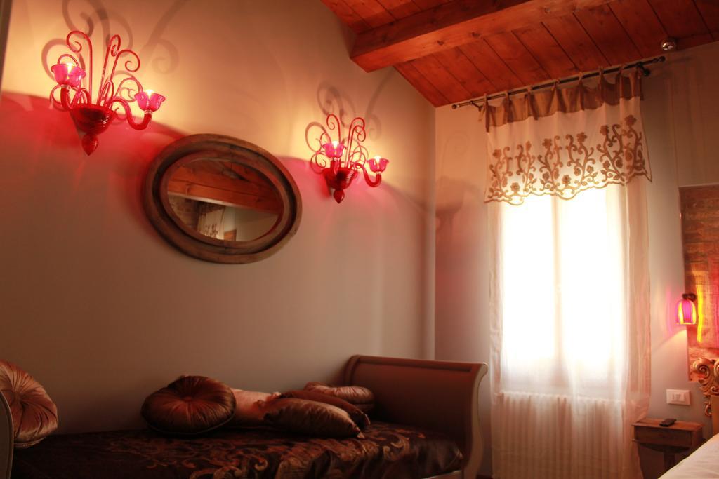 Bed & Breakfast Rosso Charm